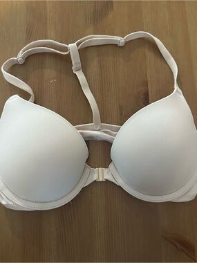 Victoria's Secret Cream Racerback T-Shirt Bra